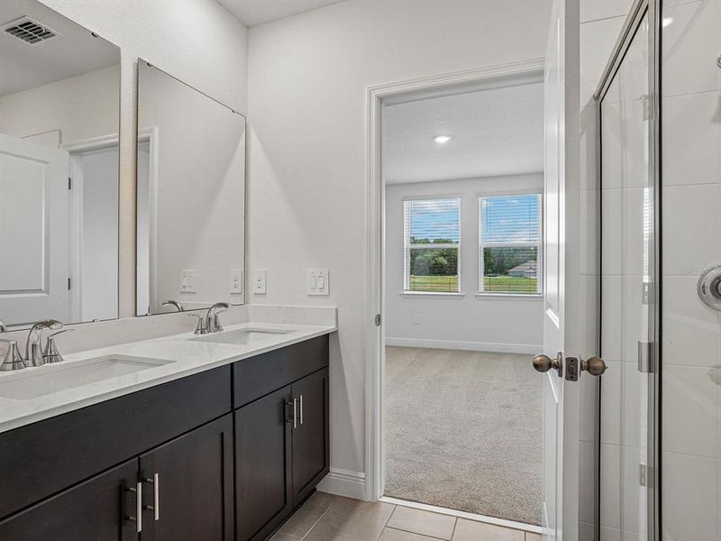 Furnished interior view inside a new home in , Lake Hamilton (Image 4).