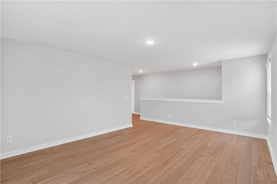 Spacious, unfurnished interior of a new home in , Villa Rica (Image 12).