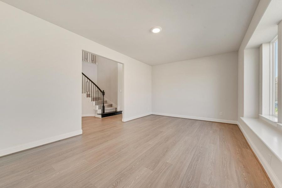 Spacious, unfurnished interior of a new home in Monterra, Rockwall (Image 22). Spacious, unfurnished interior of a new home in Monterra, Rockwall (Image 22).