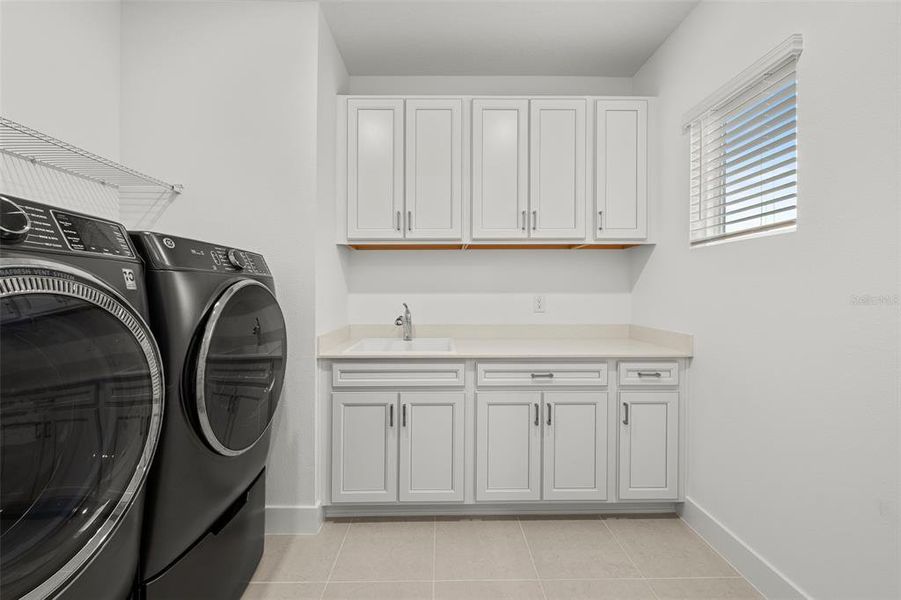 Furnished interior view inside a new home in , Wesley Chapel (Image 45).