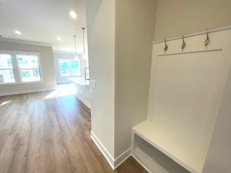 Spacious, unfurnished interior of a new home in Ponderosa Farms Estates, Gainesville (Image 24).