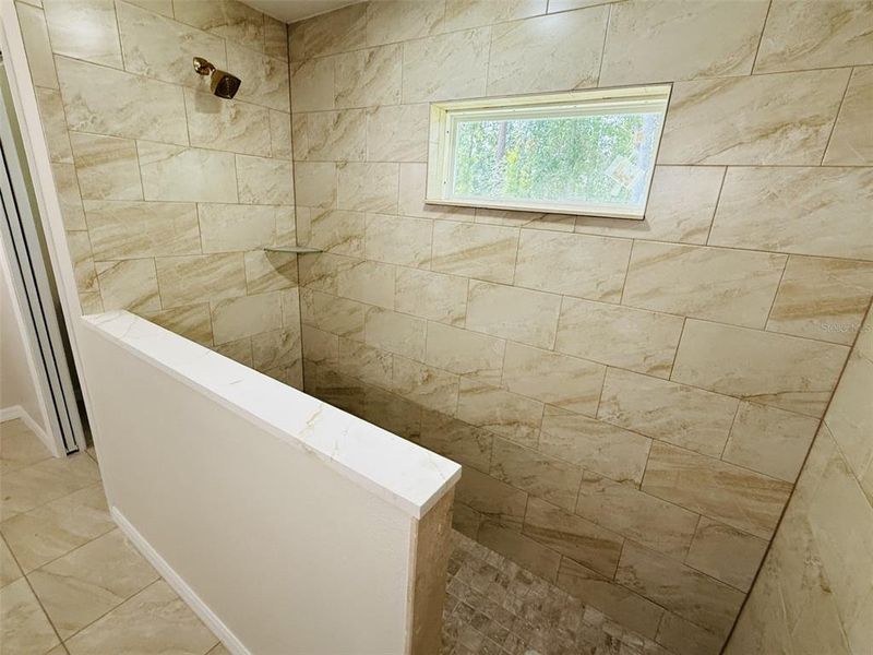 Close-up of interior finishes inside a home in , Weeki Wachee (Image 9).