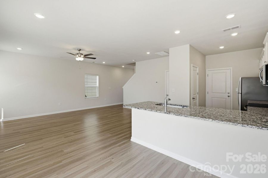 Spacious, unfurnished interior of a new home in , Shelby (Image 32).
