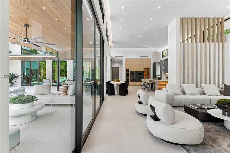 Furnished interior view inside a new home in , Pinecrest (Image 71).