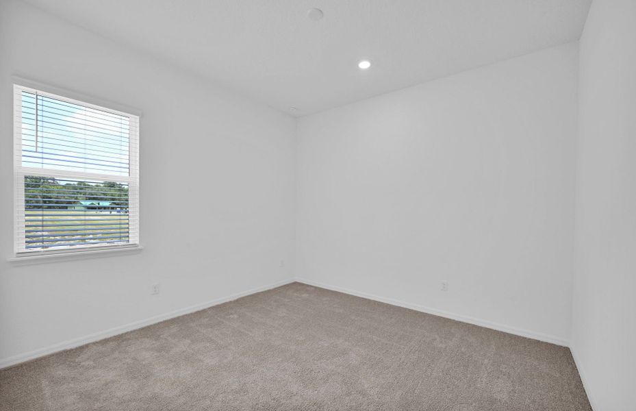 Spacious, unfurnished interior of a new home in Fiddler's Cove, Kingsland (Image 17).