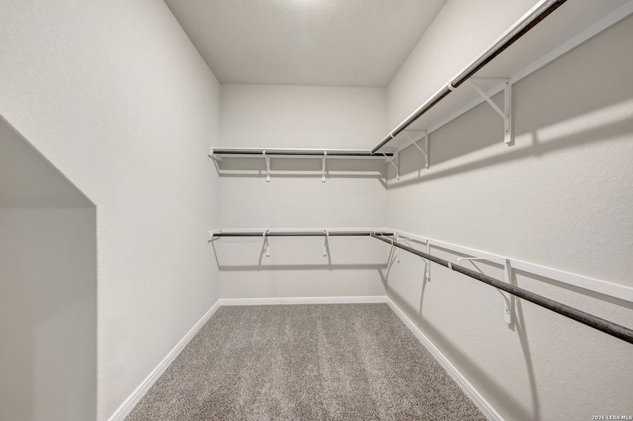 Spacious, unfurnished interior of a new home in Paloma Park, Converse (Image 49).