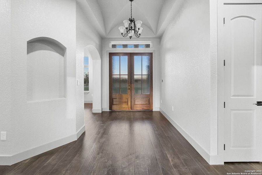 Spacious, unfurnished interior of a new home in , Adkins (Image 33).