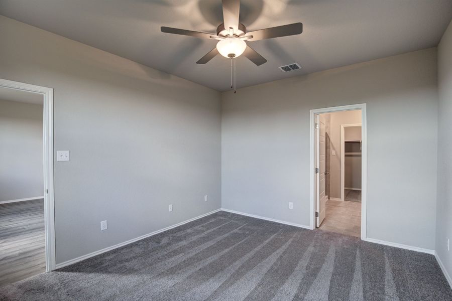 Representative unfurnished interior of a home built from the The Blanco A by Davidson Homes LLC in Applewhite Meadows, San Antonio (Image 24).