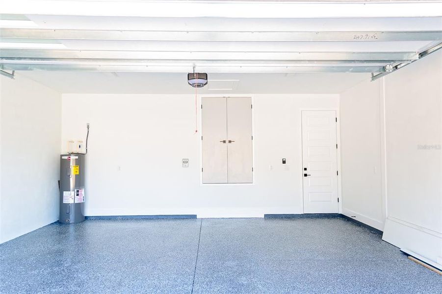 Spacious, unfurnished interior of a new home in , Ocala (Image 32). Spacious, unfurnished interior of a new home in , Ocala (Image 32).