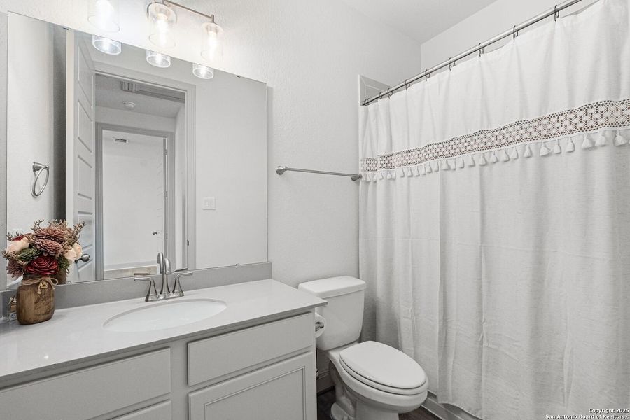 Image 40 of a home in Esperanza – New Phase Now Selling. Image 40 of a home in Esperanza – New Phase Now Selling.