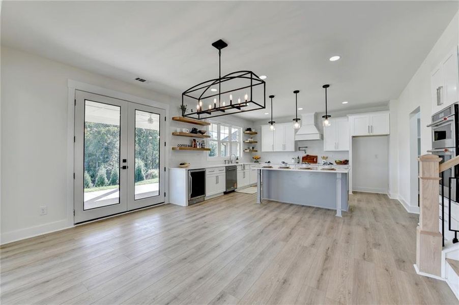 Spacious, unfurnished interior of a new home in , Jefferson (Image 23).