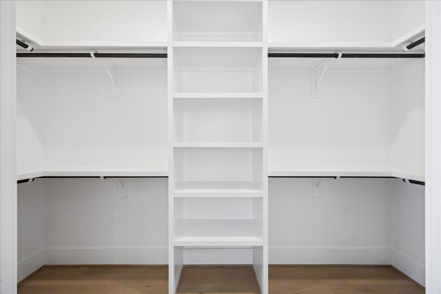 Spacious, unfurnished interior of a new home in , Houston (Image 35).