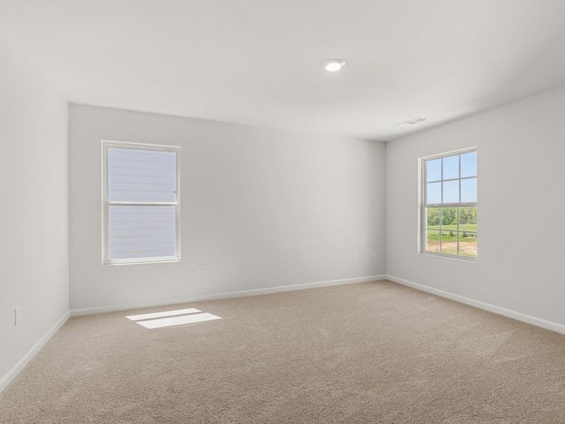 Spacious, unfurnished interior of a new home in Rolling Meadows, Jasper (Image 40).