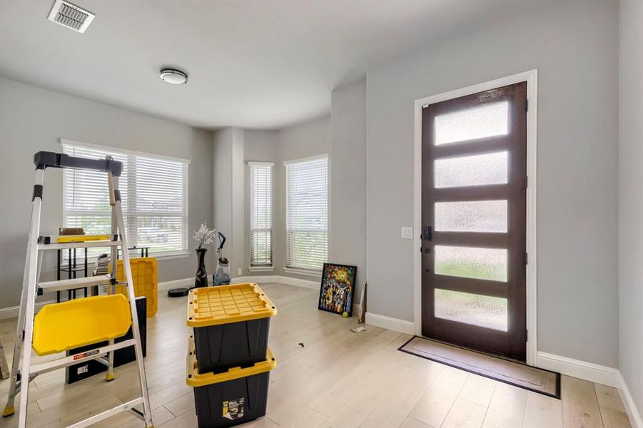 Furnished interior view inside a new home in , Mesquite (Image 9).