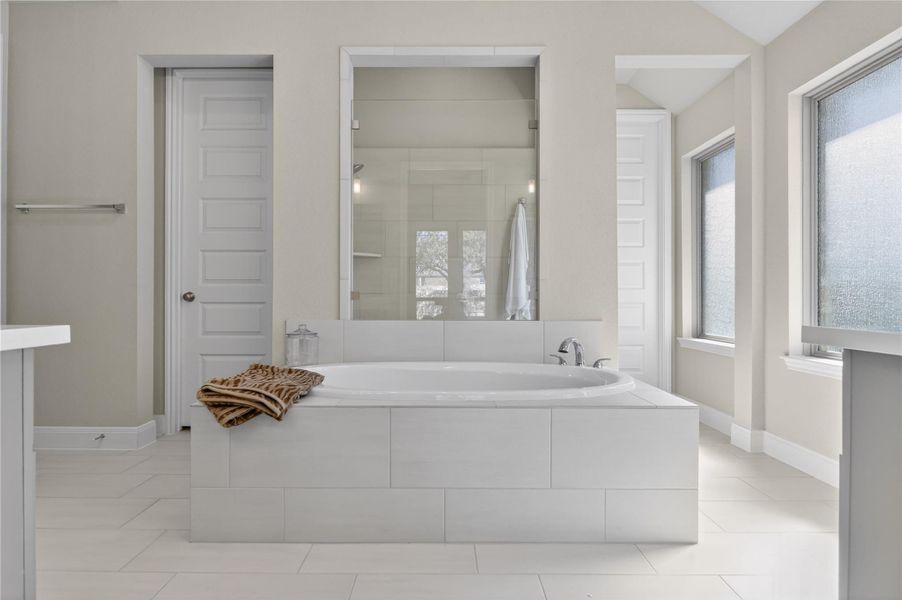Furnished interior view inside a new home in Wolf Ranch, Georgetown (Image 18).