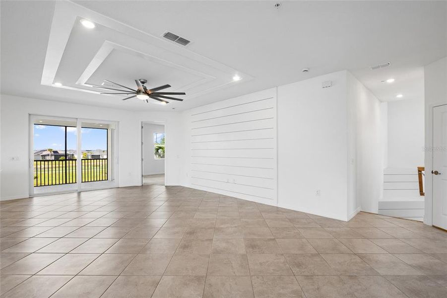 Spacious, unfurnished interior of a new home in , Punta Gorda (Image 27).