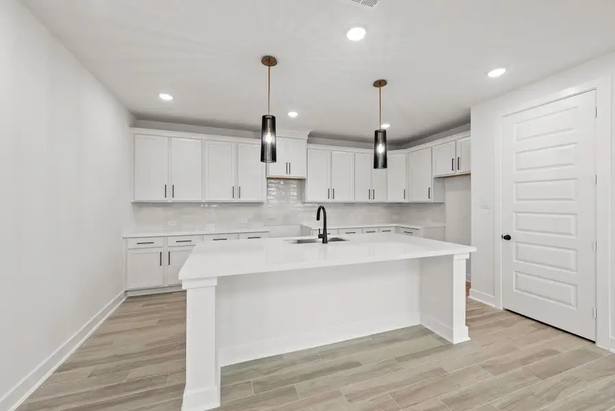 Representative image. Features, specifications, selections and colors may vary.