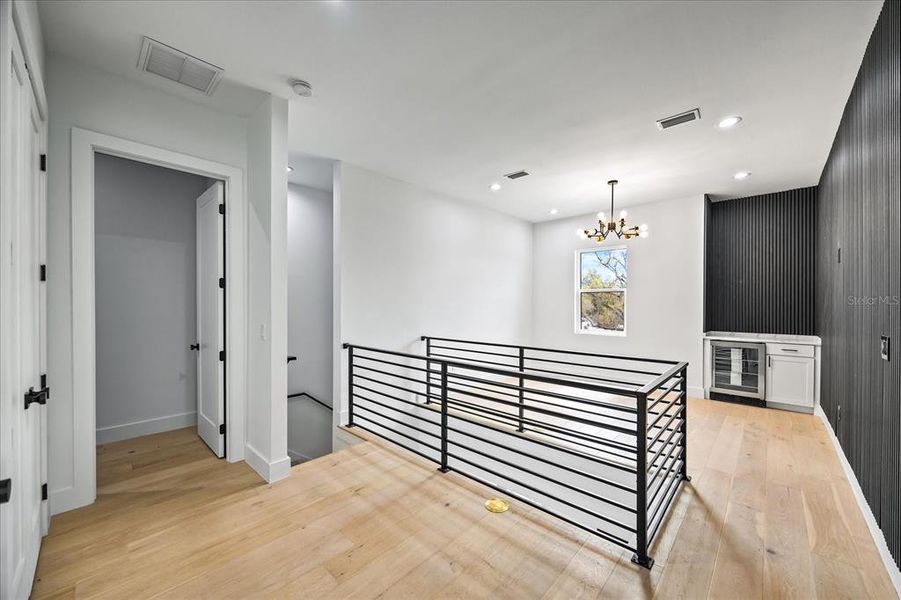 Spacious, unfurnished interior of a new home in , Tampa (Image 47).