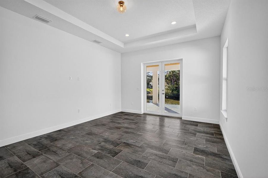 Spacious, unfurnished interior of a new home in , Palm Coast (Image 45).
