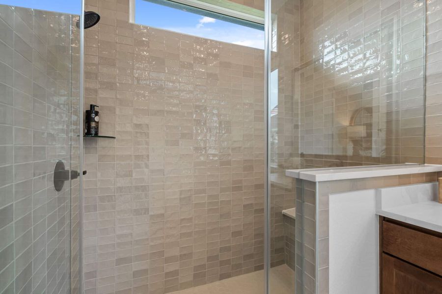 Close-up of interior finishes inside a home in Beacon Point, Texas City (Image 23). Close-up of interior finishes inside a home in Beacon Point, Texas City (Image 23).