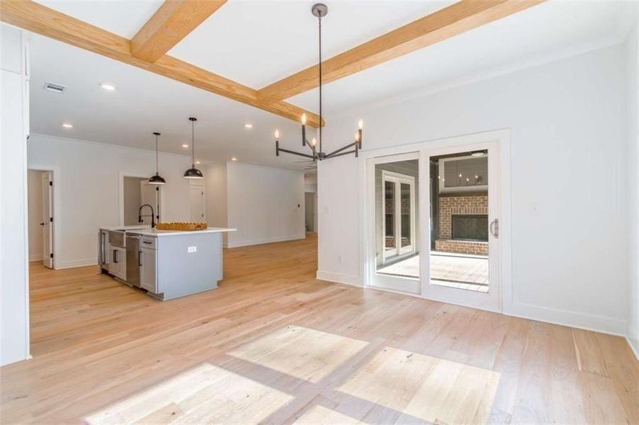 Spacious, unfurnished interior of a new home in , Gainesville (Image 38).