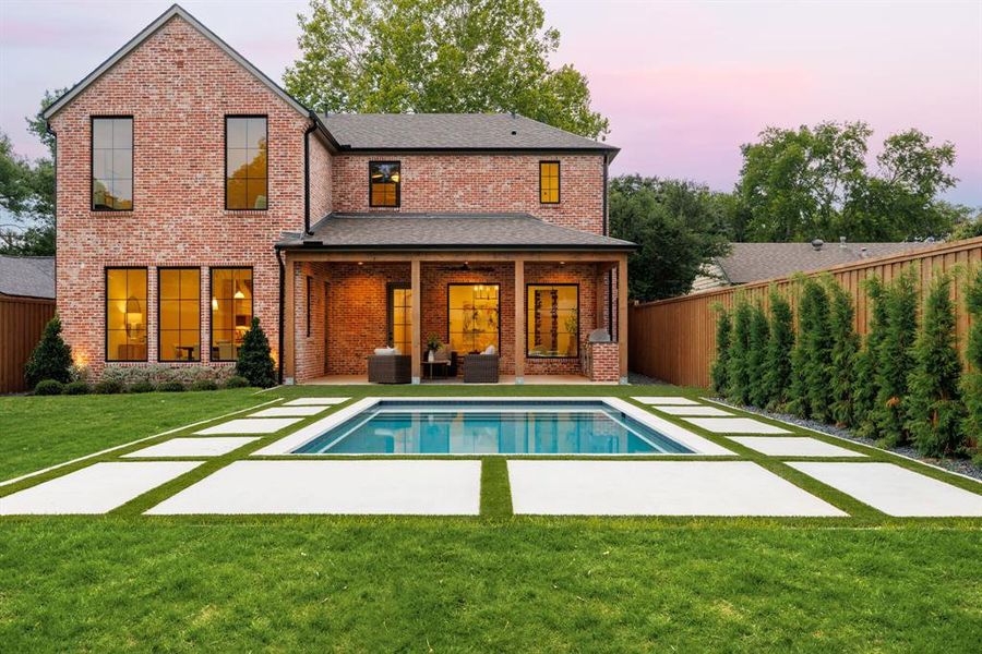 Front exterior of a new home in , Dallas, TX, highlighting curb appeal (Image 1). Front exterior of a new home in , Dallas, TX, highlighting curb appeal (Image 1).