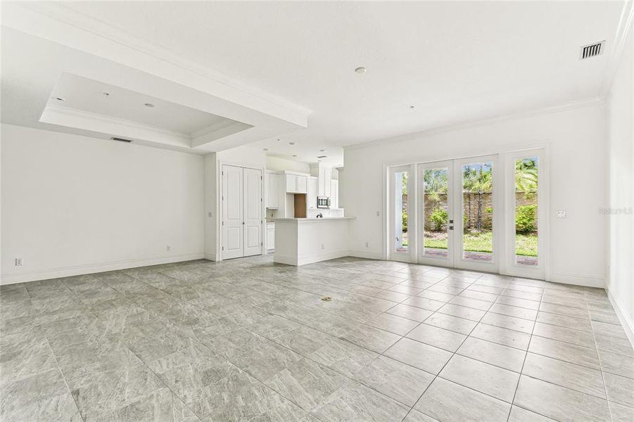 Spacious, unfurnished interior of a new home in , Lakewood Ranch (Image 22).