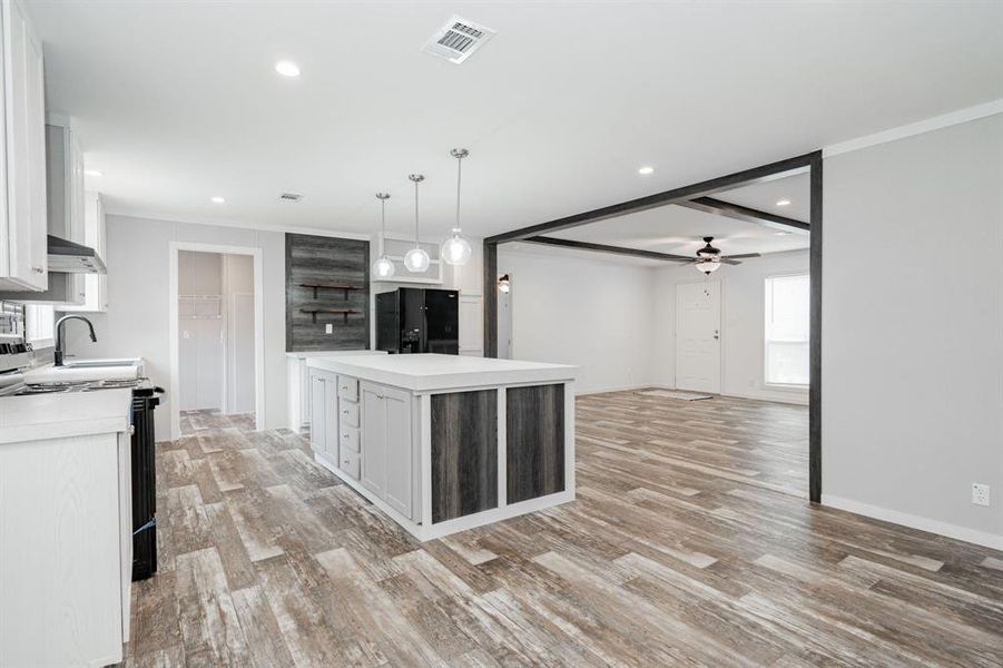 Image 22 of a home in .