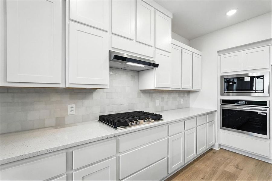 3146DuckHeightsKAHLCM005