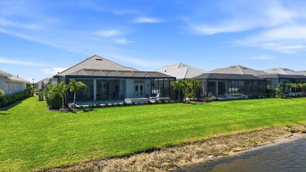 Exterior details and patio area of a home in , Sarasota (Image 29).
