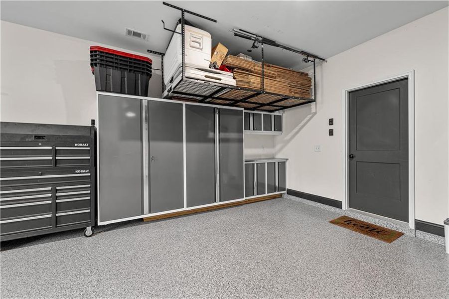 Spacious, unfurnished interior of a new home in , Winston (Image 72).