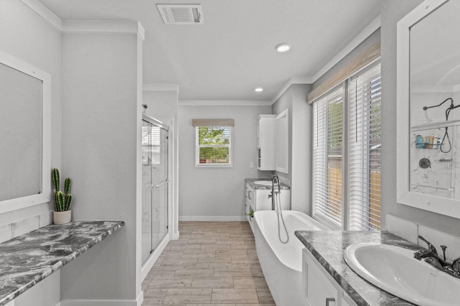 Furnished interior view inside a new home in , Santa Fe (Image 31).