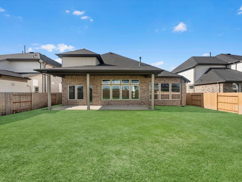Exterior details and patio area of a home in Trillium, Richmond (Image 4).