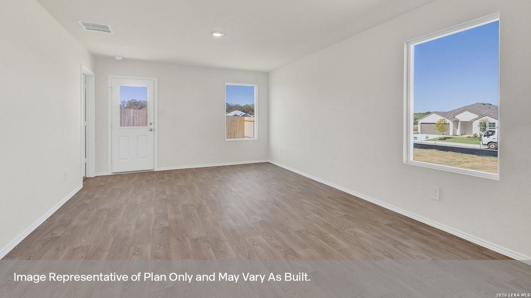 Spacious, unfurnished interior of a new home in Lantana, Lockhart (Image 10).