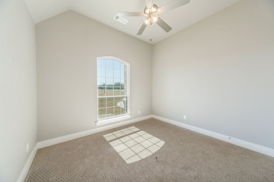 Representative unfurnished interior of a home built from the The Curran by Doug Parr Custom Homes in Kessler Farms, Brock (Image 14). Representative unfurnished interior of a home built from the The Curran by Doug Parr Custom Homes in Kessler Farms, Brock (Image 14).