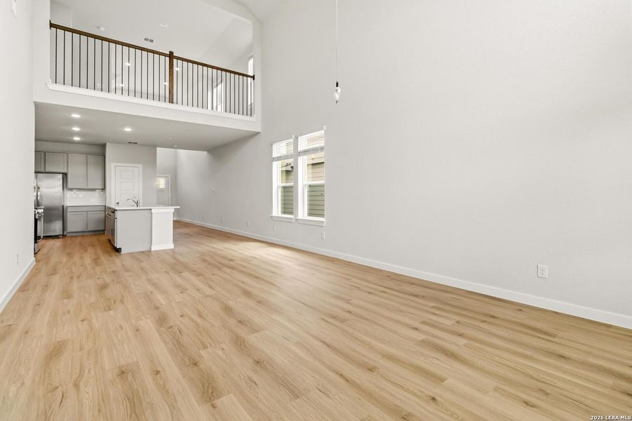 Spacious, unfurnished interior of a new home in Red Hawk Landing, San Antonio (Image 26). Spacious, unfurnished interior of a new home in Red Hawk Landing, San Antonio (Image 26).