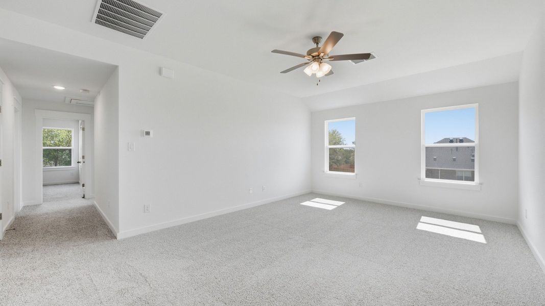 Furnished interior view inside a new home in Creeks Crossing, Elgin (Image 9).