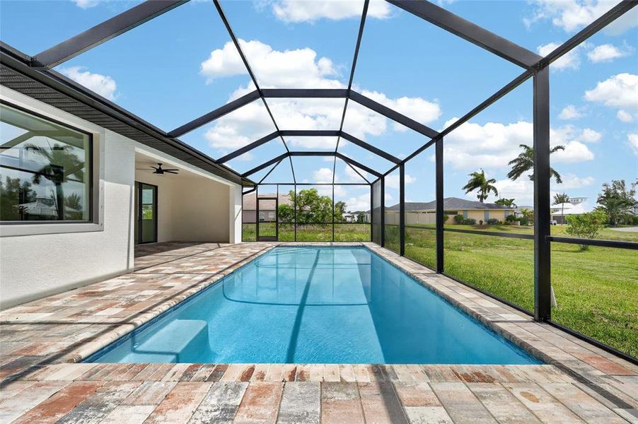 Exterior details and patio area of a home in , Cape Coral (Image 4).