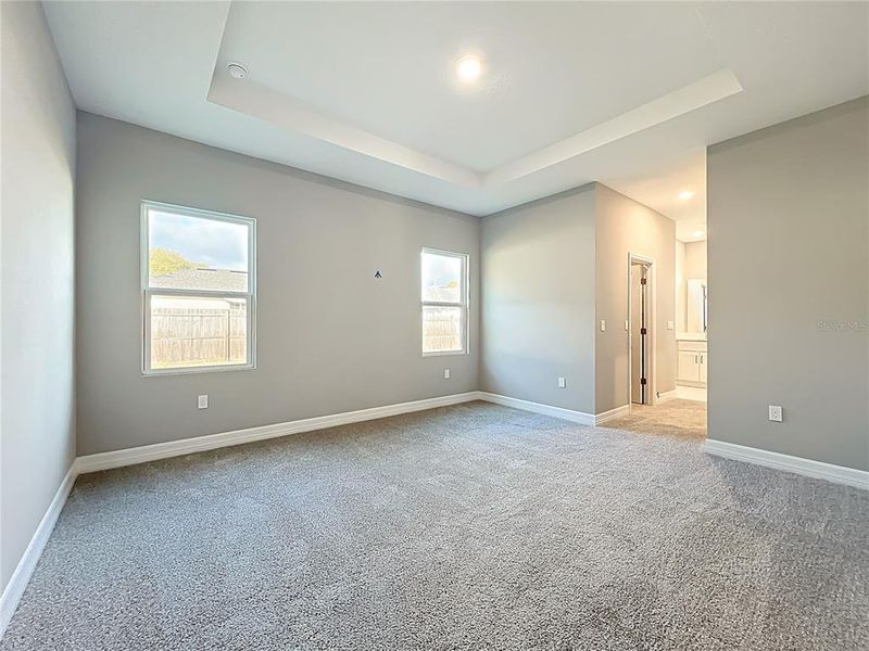 Spacious, unfurnished interior of a new home in , Ocala (Image 34).