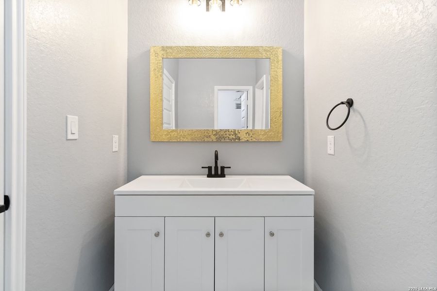 Image 33 of a home in . Image 33 of a home in .