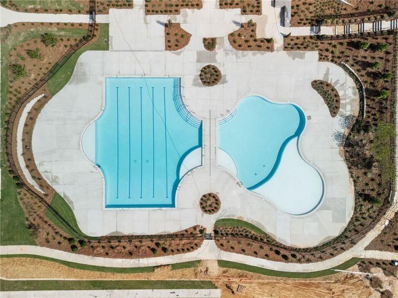 Community amenities in The Estates at Gainesville Township, Gainesville (Image 35).