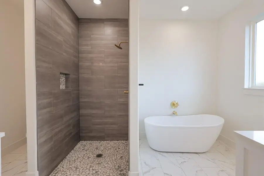 Furnished interior view inside a new home in , Fort Worth (Image 16). Furnished interior view inside a new home in , Fort Worth (Image 16).