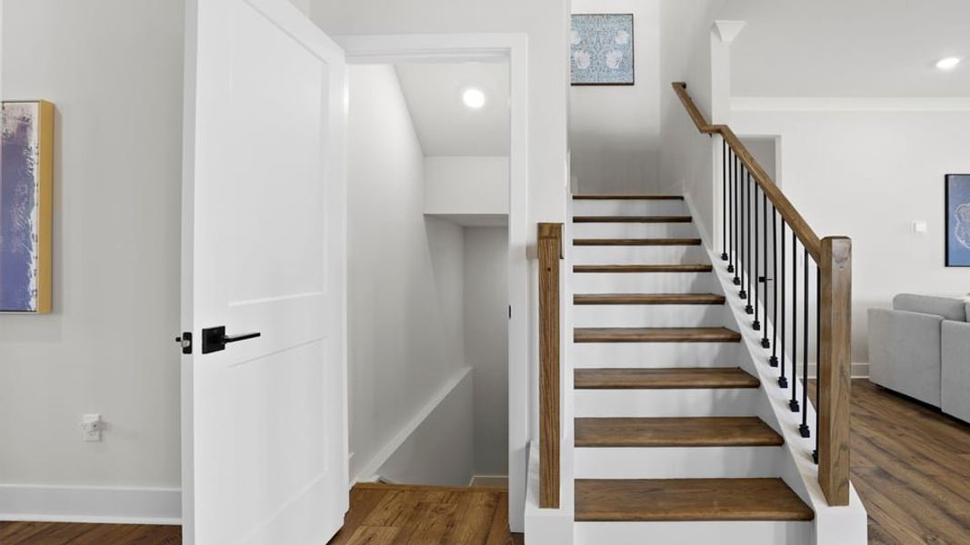 Spacious, unfurnished interior of a new home in Harrison Valley, Simpsonville (Image 23).