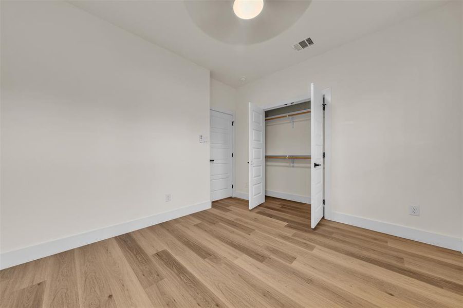 Spacious, unfurnished interior of a new home in , Fort Worth (Image 23).