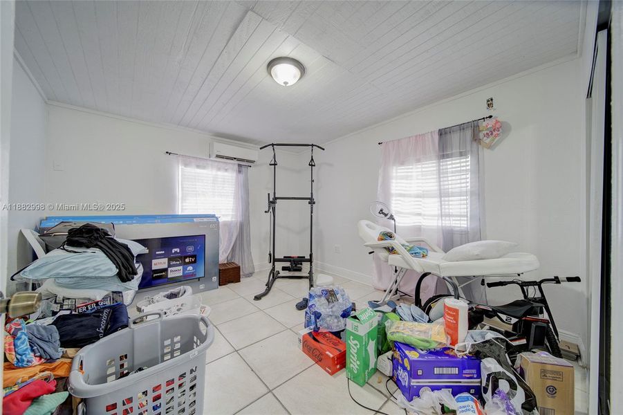 Furnished interior view inside a new home in , Miami (Image 34). Furnished interior view inside a new home in , Miami (Image 34).