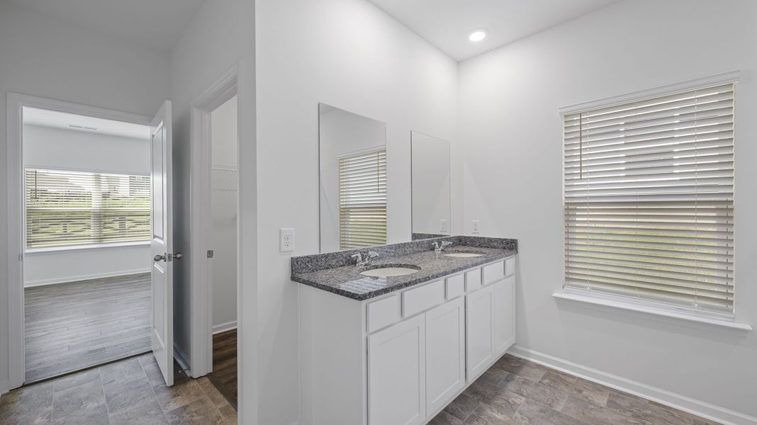 Furnished interior view inside a new home in Fieldcrest Acres, Blountville (Image 14).