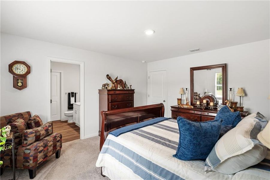 Furnished interior view inside a new home in Urban's Place, Chatsworth (Image 35).