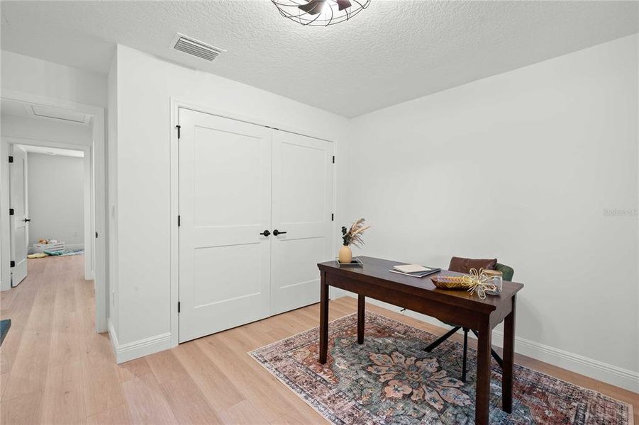 Furnished interior view inside a new home in , Lake Panasoffkee (Image 8).
