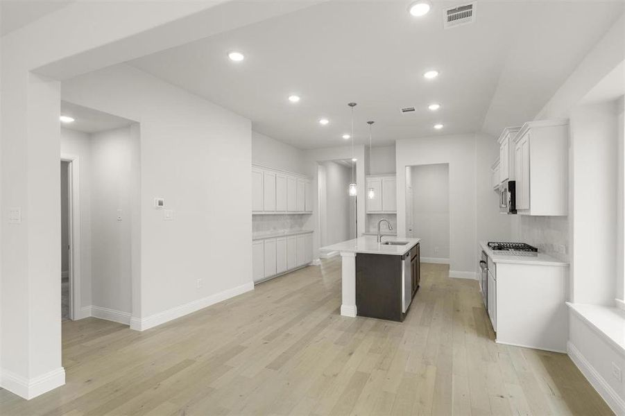 Campion Representative Photo_03 Campion Representative Photo_03