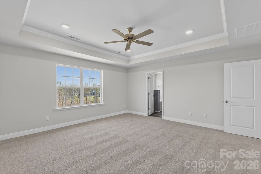 Spacious, unfurnished interior of a new home in Northlake, Statesville (Image 20).